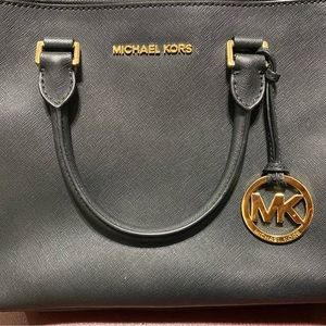 Black Michael Kors satchel